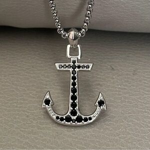 MARITIME® ANCHOR AMULET PENDANT WITH PAVÉ BLACK DIAMONDS